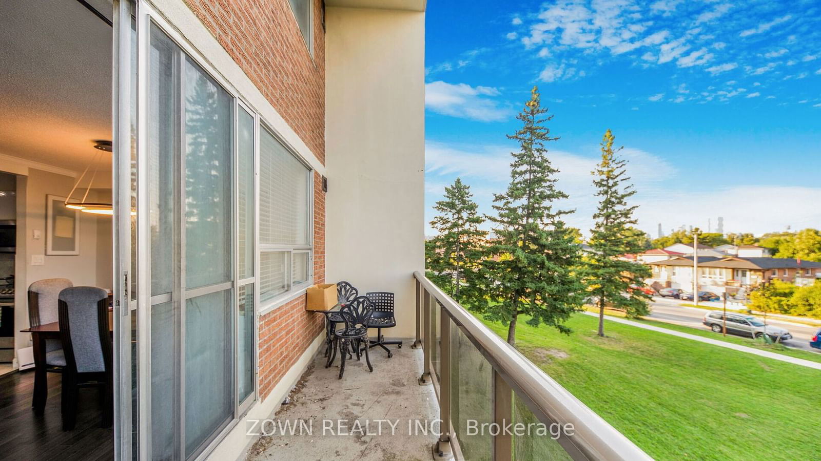 1050 Stainton Dr E, unit 203 for sale - image #11