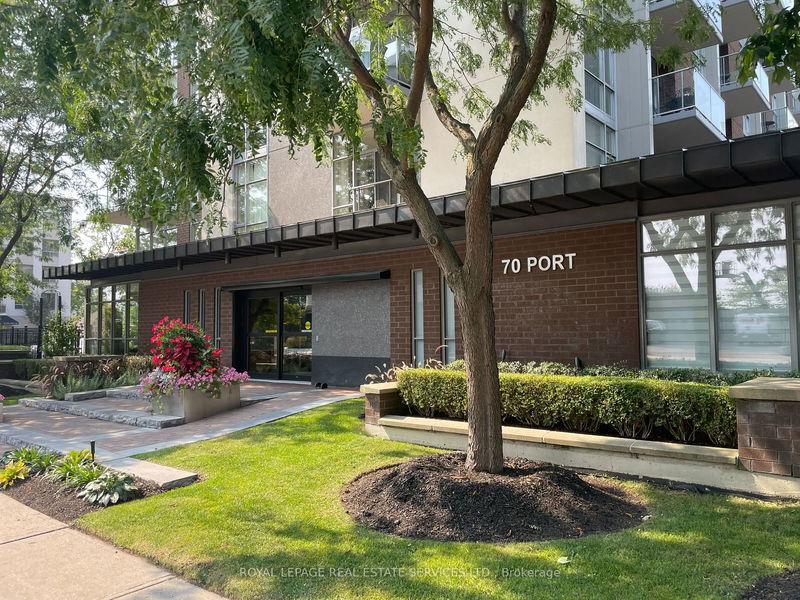 70 Port St E, unit 204 for sale