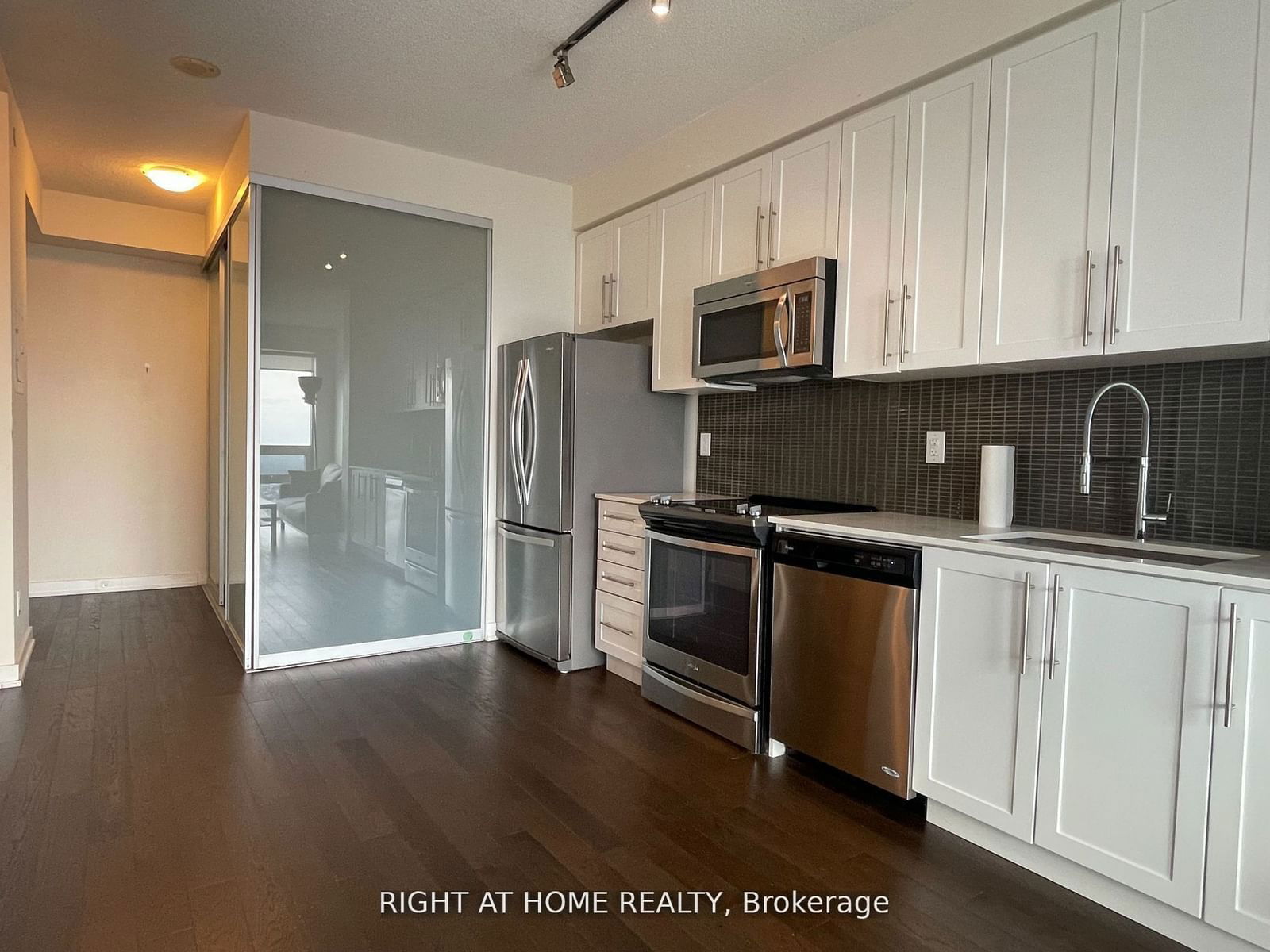 4011 Brickstone Mews W, unit 3001 for rent