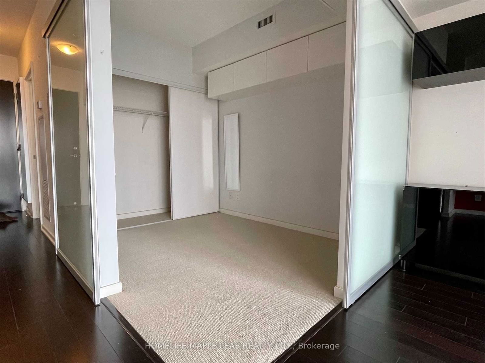 105 The Queensway Ave, unit 1007 for rent - image #5