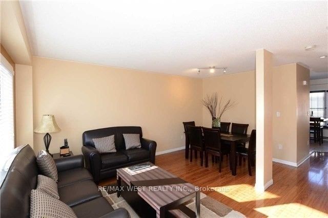 3030 Breakwater Crt, unit 171 for rent - image #4