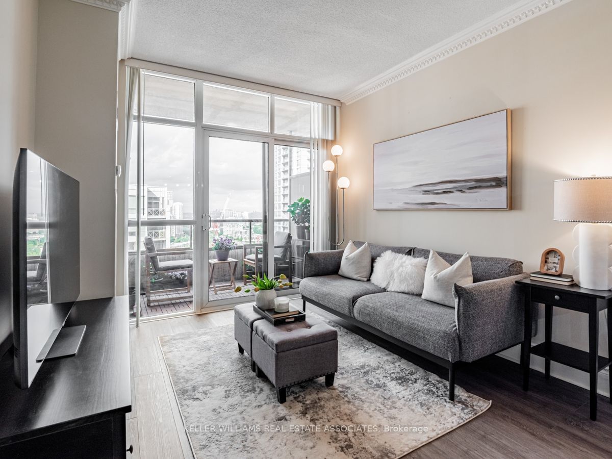 5233 Dundas St W, unit 2224 for sale - image #13