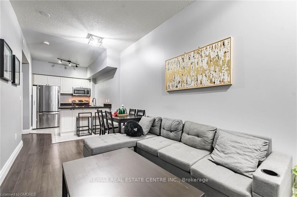 615 Shoreline Dr, unit 17 for sale - image #3