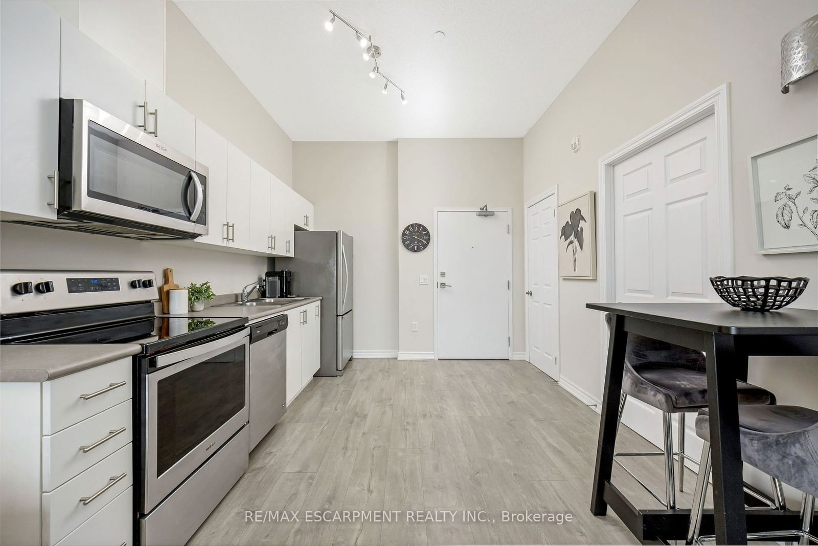 716 Main St E, unit 1109 for sale - image #5