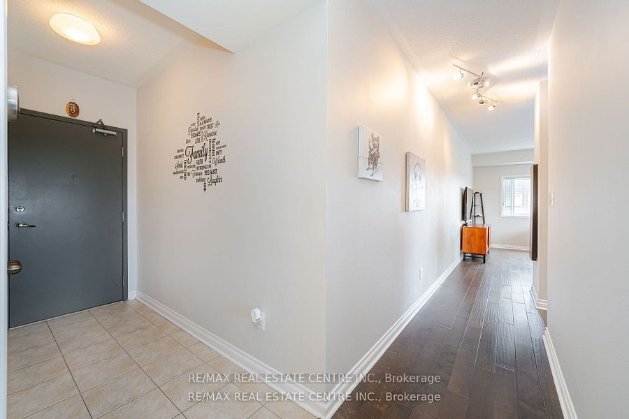 5150 Winston Churchill Blvd, unit 305 for sale - image #7