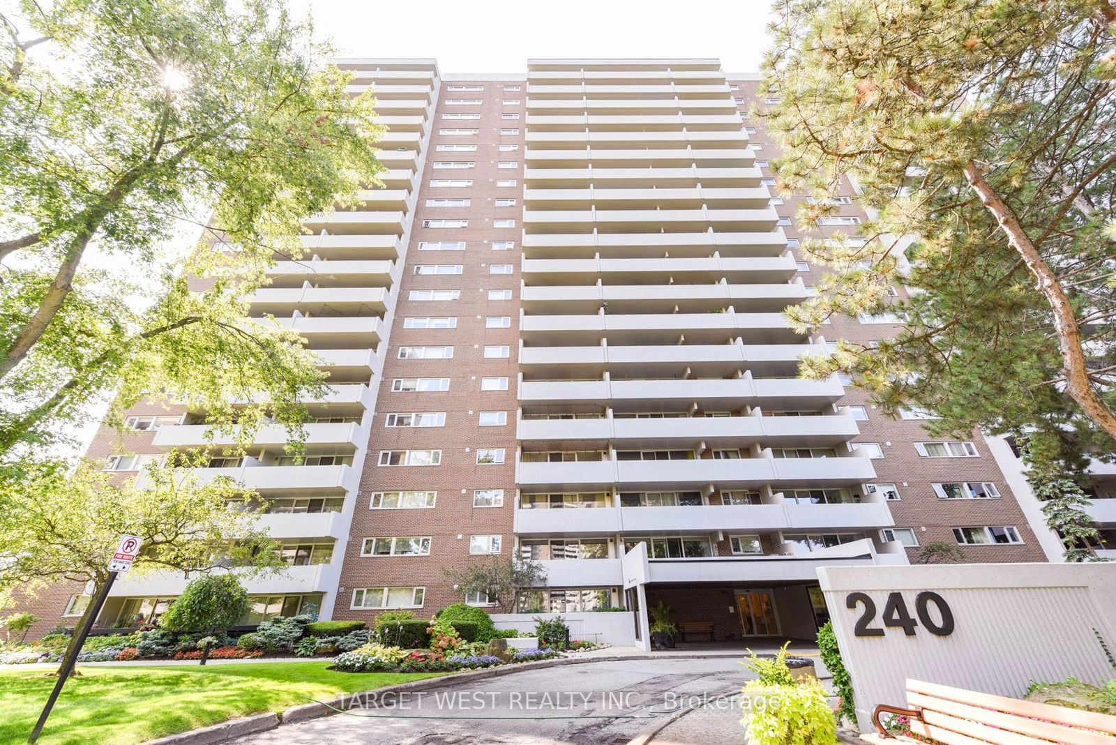 240 Scarlett Rd, unit 1304 for sale