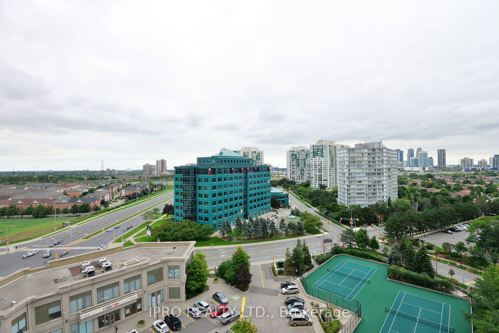 35 Kingsbridge Garden Circ, unit 506 for sale