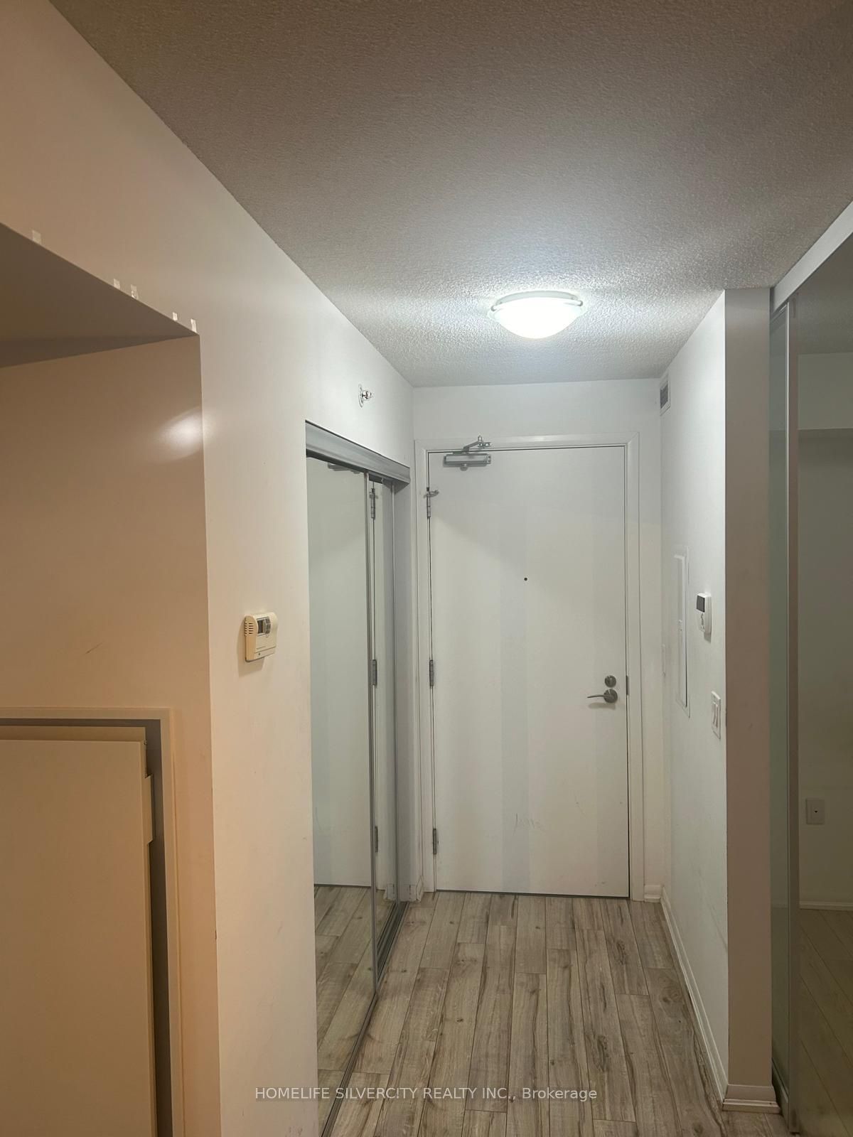 3091 Dufferin St, unit 418 for rent