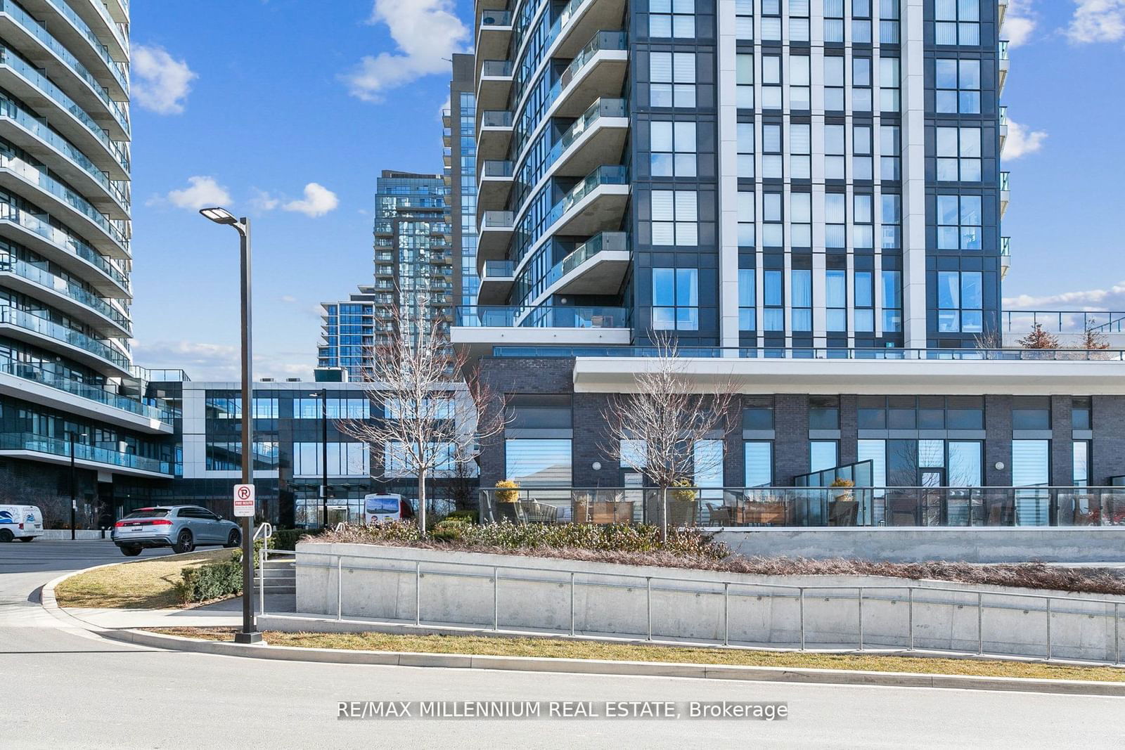 65 Watergarden Dr, unit 101 for sale - image #3