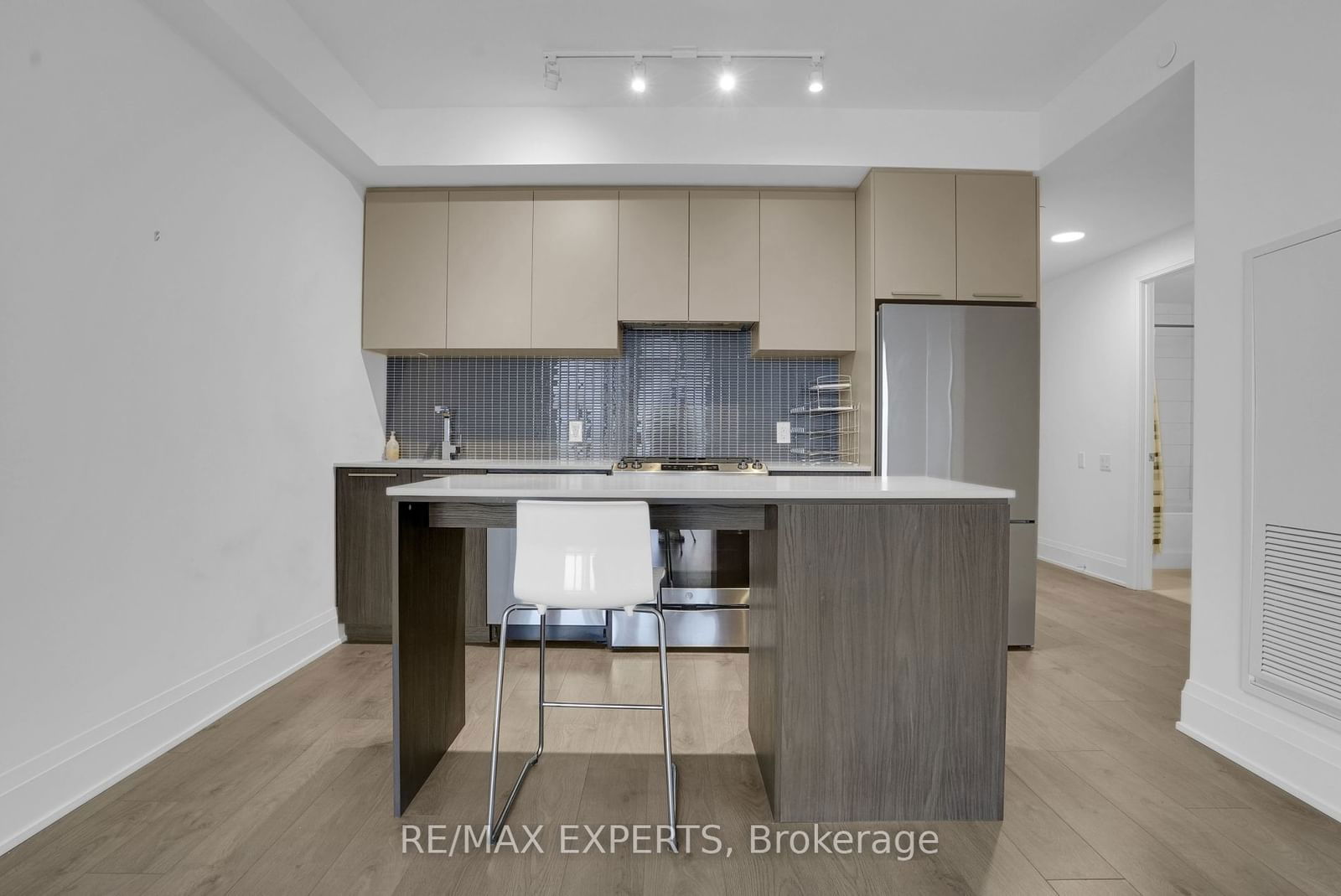 20 Brin Dr, unit 510 for sale - image #11