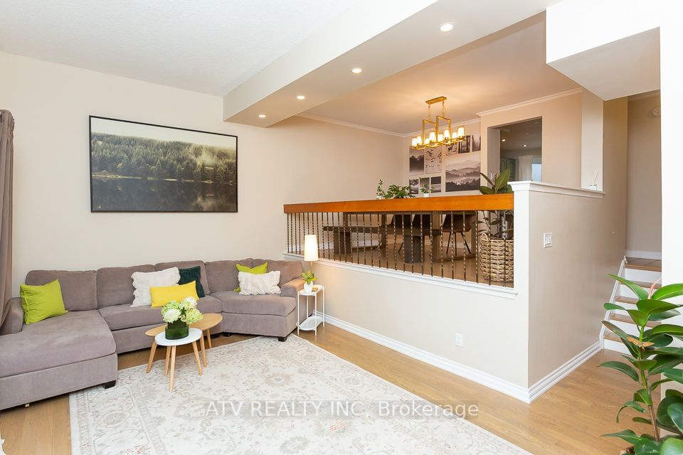 400 Bloor St, unit 23 for sale - image #7