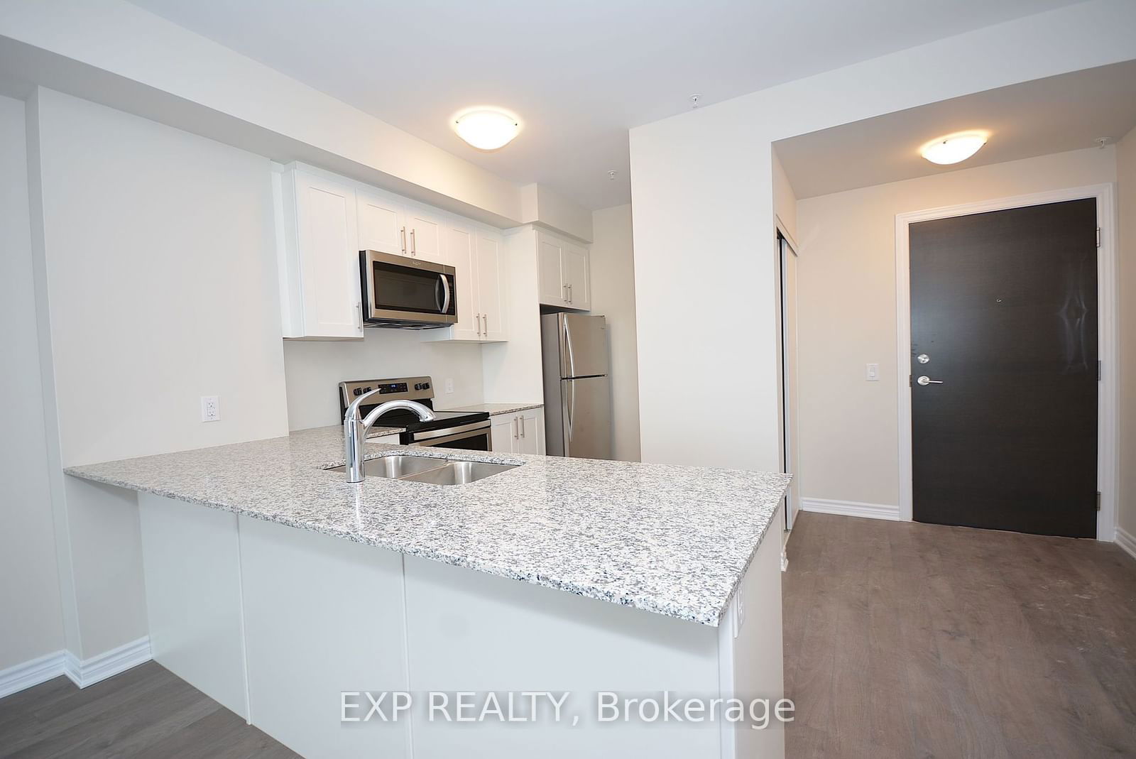 150 Oak Park Blvd, unit 316 for rent - image #2