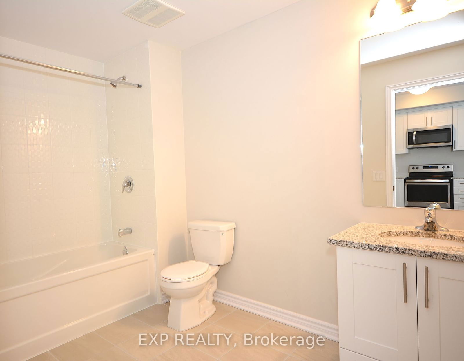 150 Oak Park Blvd, unit 316 for rent - image #4