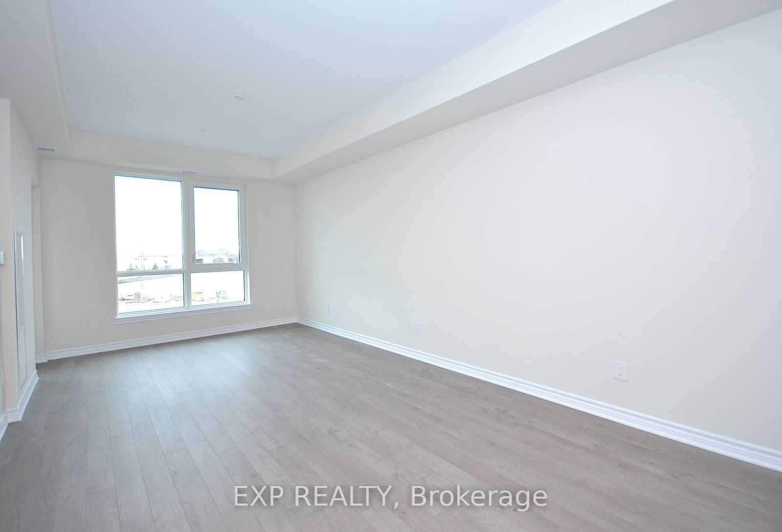 150 Oak Park Blvd, unit 316 for rent - image #5