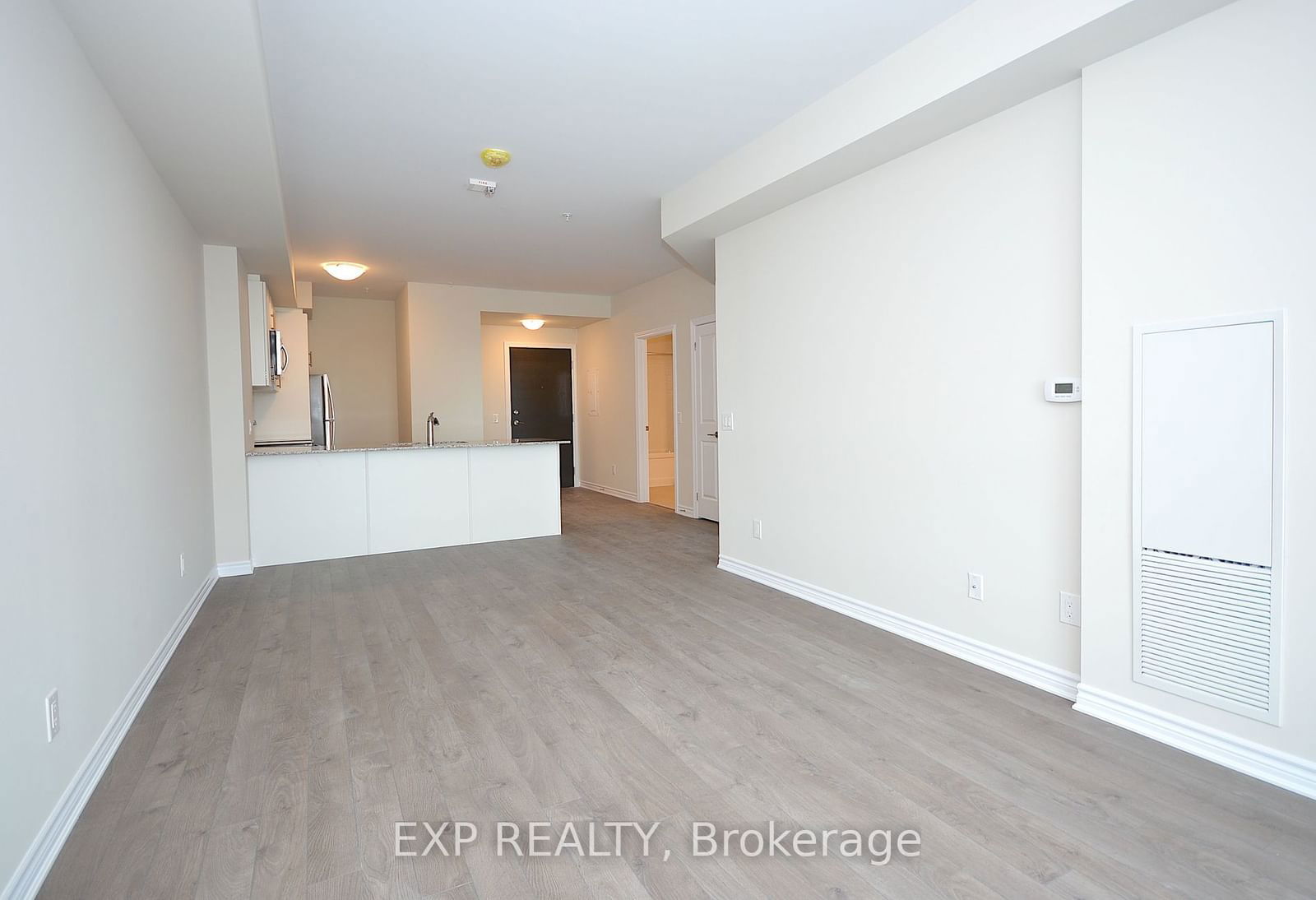 150 Oak Park Blvd, unit 316 for rent - image #8