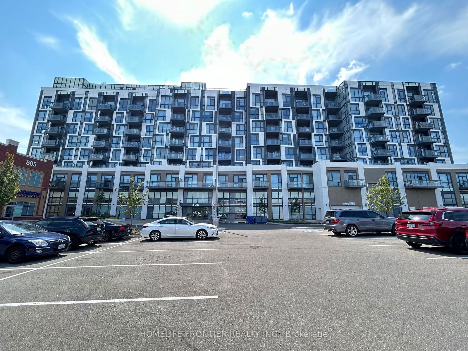 509 Dundas St W, unit 807 for sale