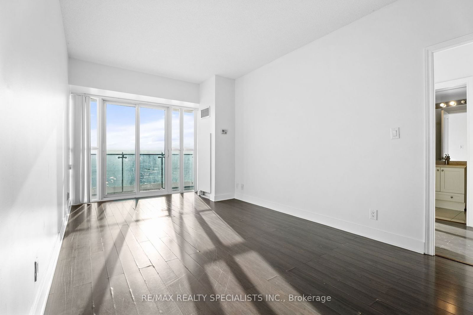 50 Absolute Ave, unit 3108 for sale - image #10