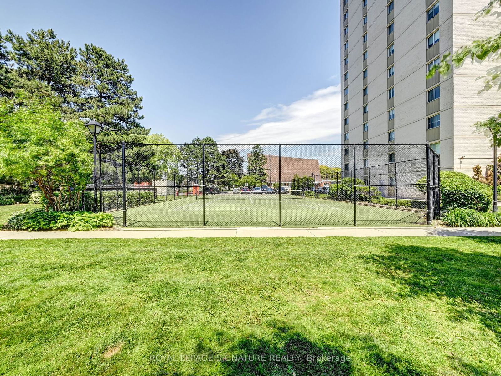 812 Burnhamthorpe Rd, unit Ph04 for sale - image #39