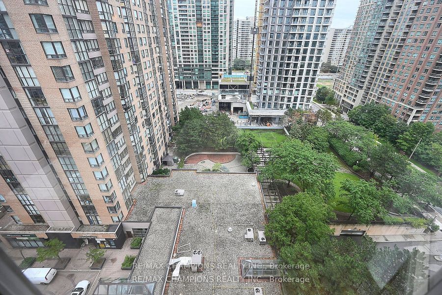 285 Enfield Pl, unit 1511 for sale - image #25