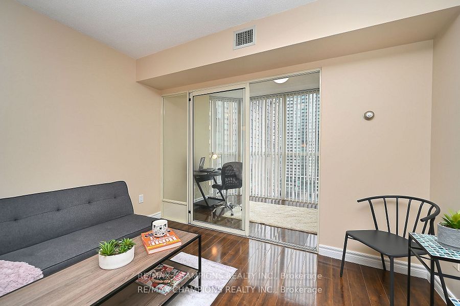 285 Enfield Pl, unit 1511 for sale - image #27