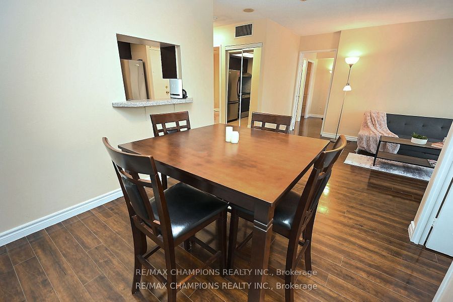 285 Enfield Pl, unit 1511 for sale - image #3