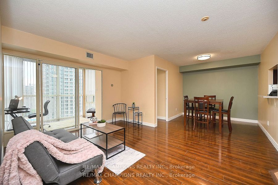 285 Enfield Pl, unit 1511 for sale