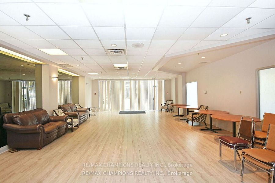 285 Enfield Pl, unit 1511 for sale - image #8