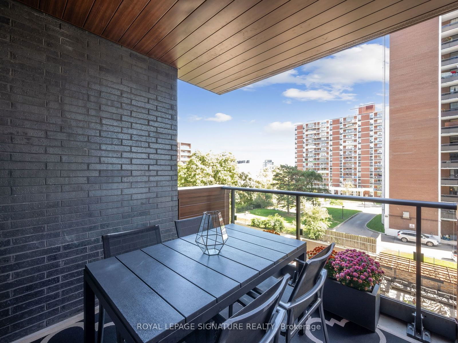 21 Park St E, unit 520 for sale - image #16