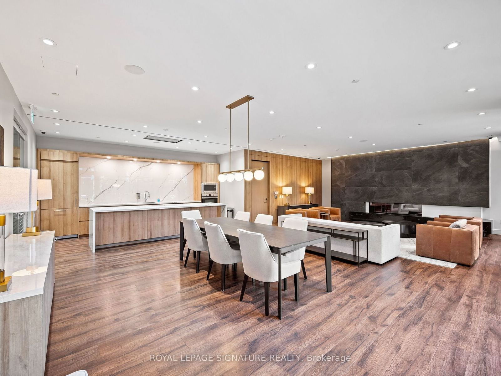 21 Park St E, unit 520 for sale - image #23