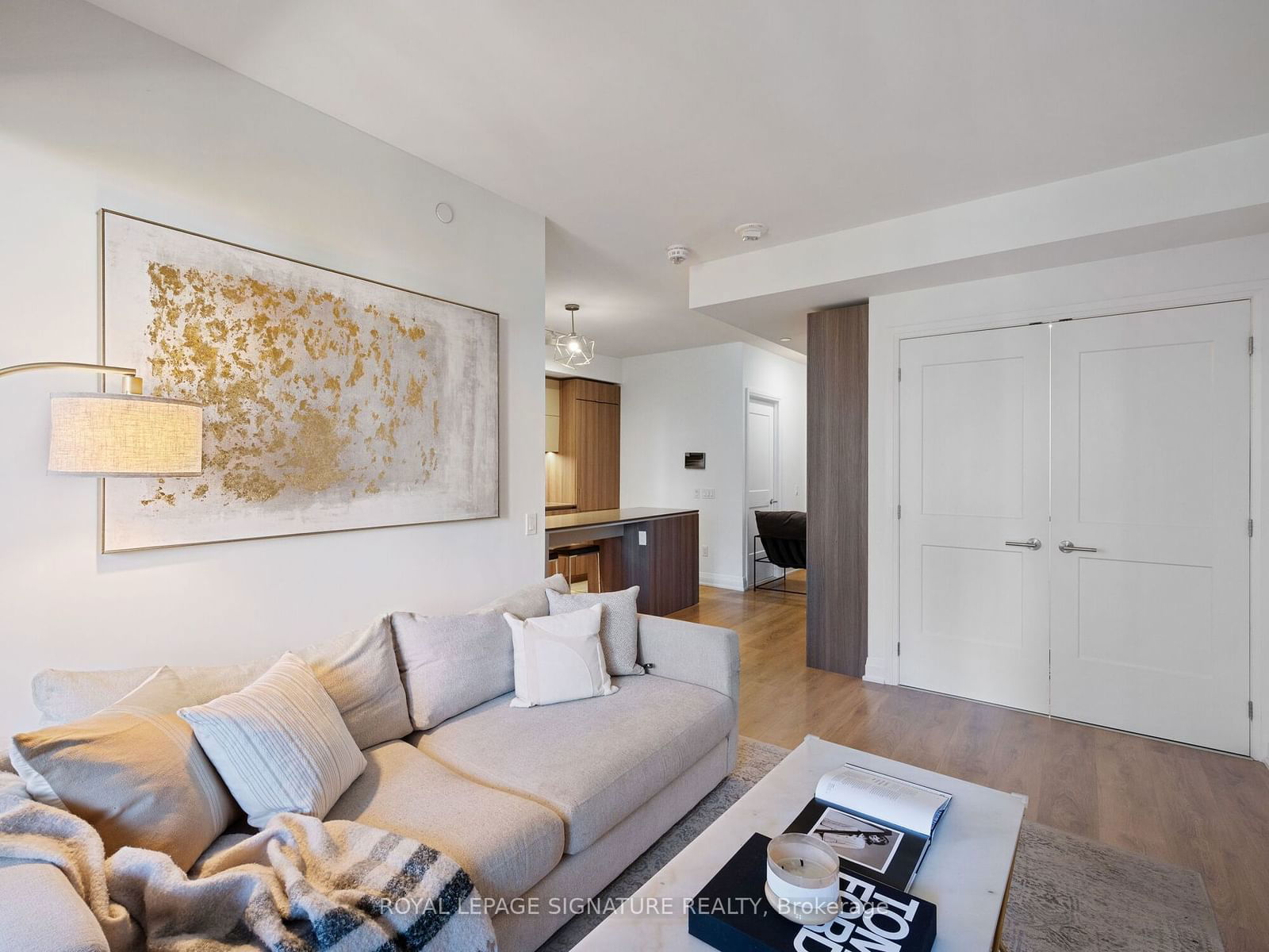 21 Park St E, unit 520 for sale - image #5