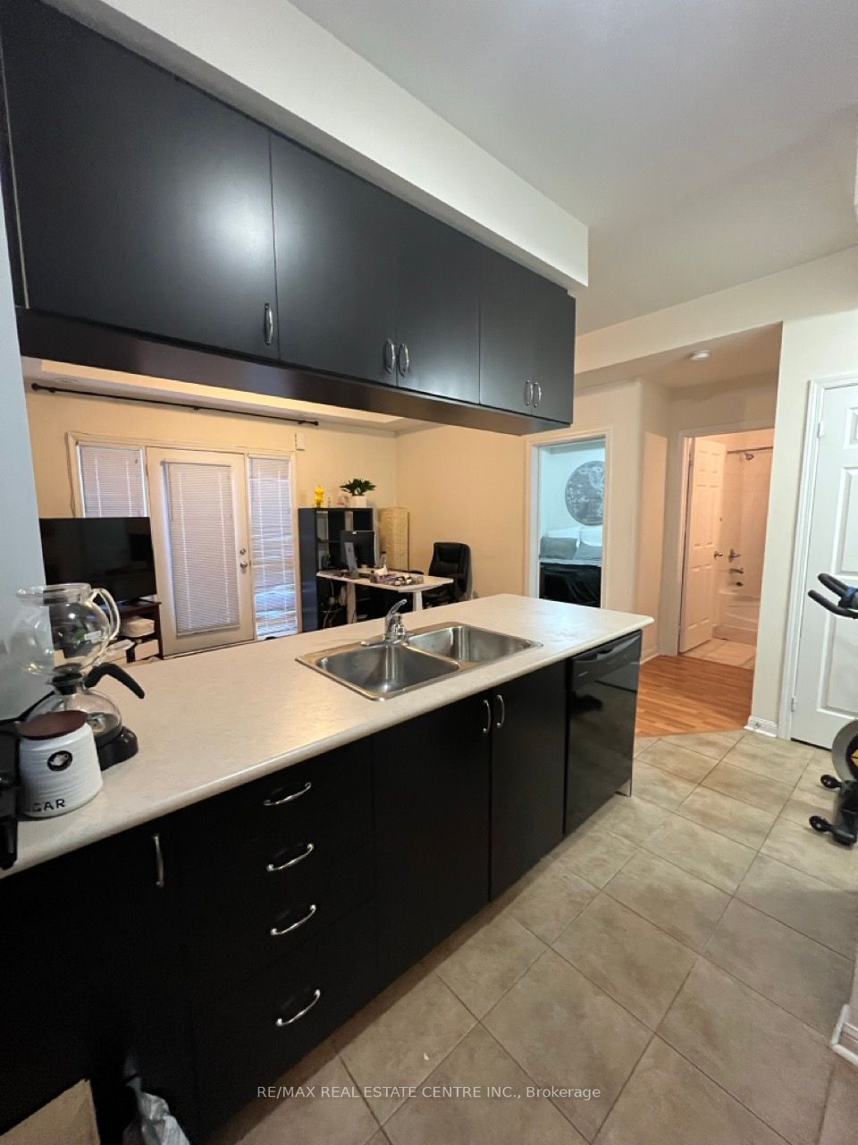 5650 Winston Churchill Blvd, unit 68 for rent