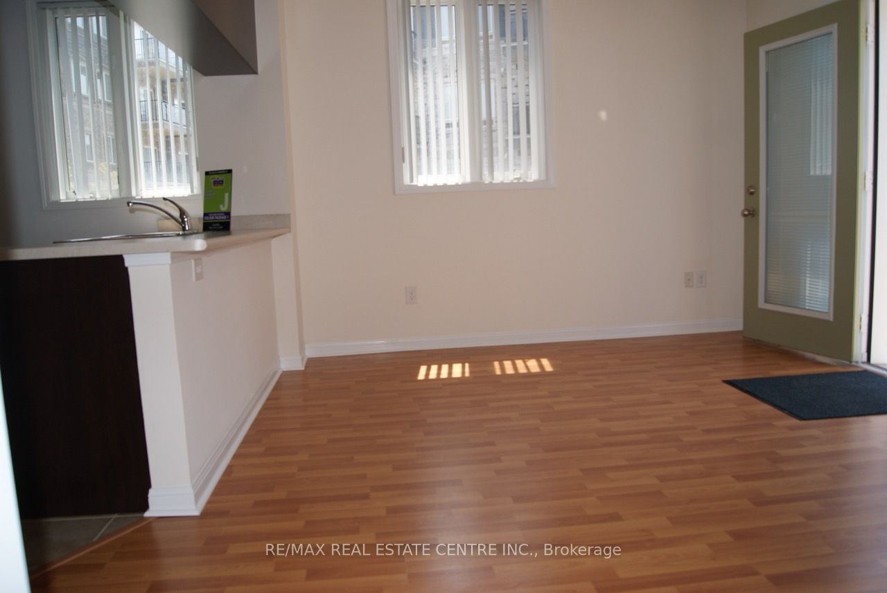 5650 Winston Churchill Blvd, unit 68 for rent - image #7