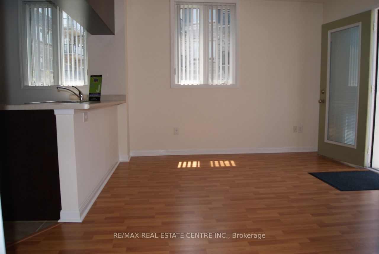 5650 Winston Churchill Blvd, unit 68 for rent