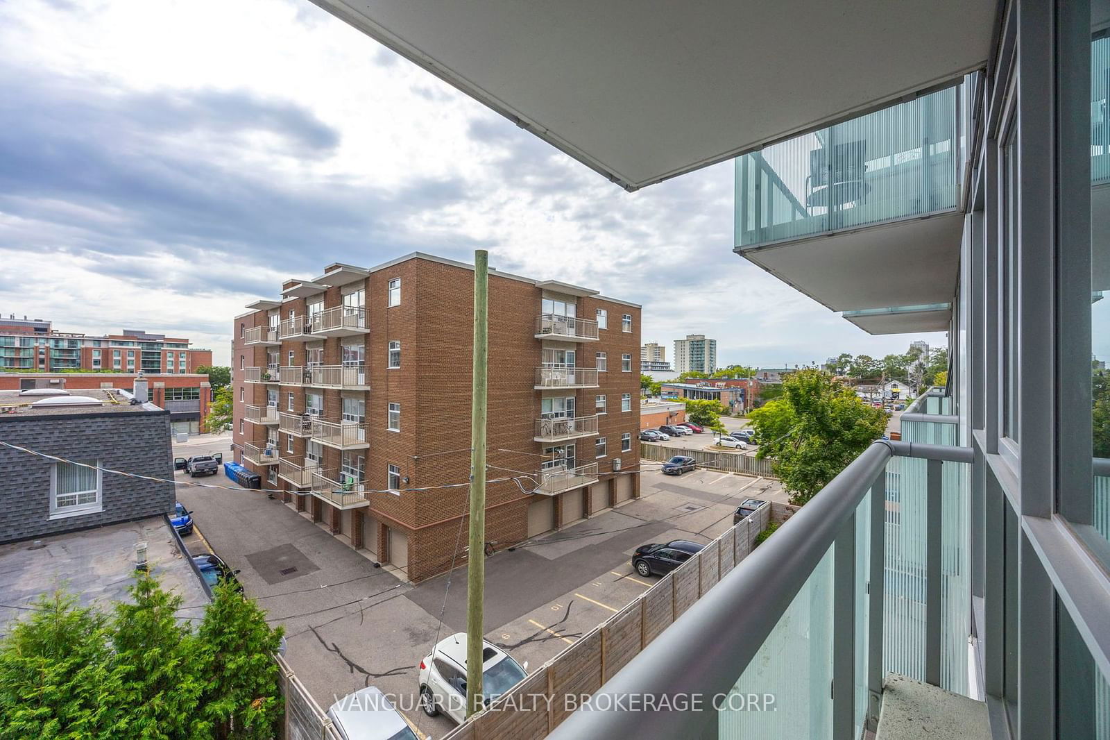 8 Ann St, unit 204 for sale