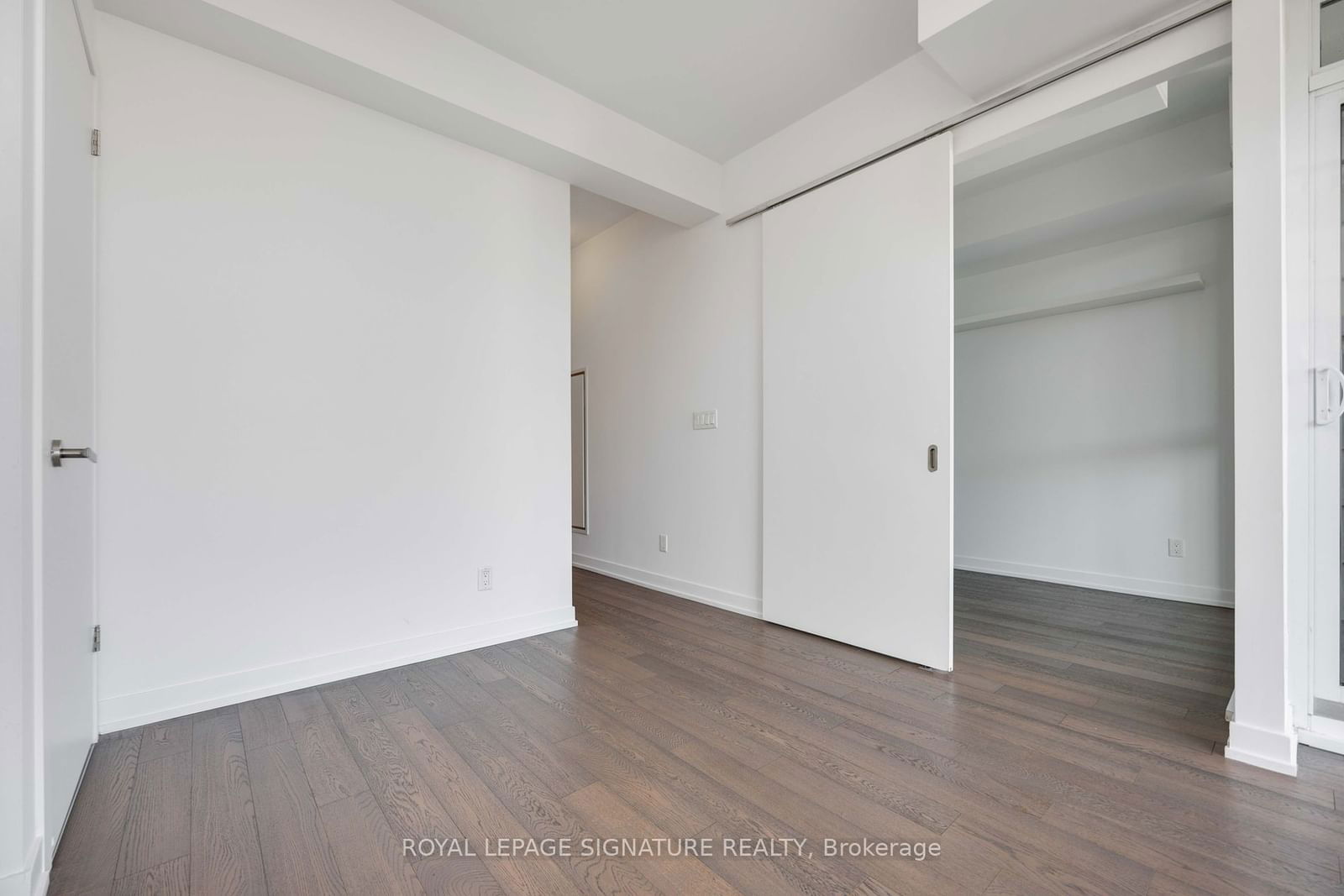 36 Howard Park Ave, unit 409 for rent - image #10