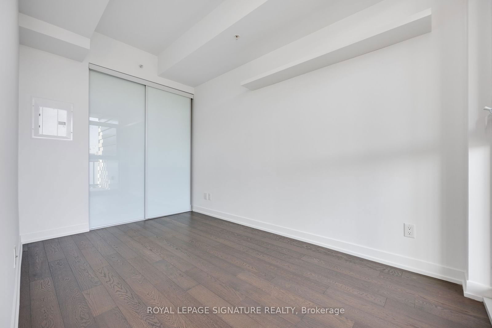 36 Howard Park Ave, unit 409 for rent - image #5