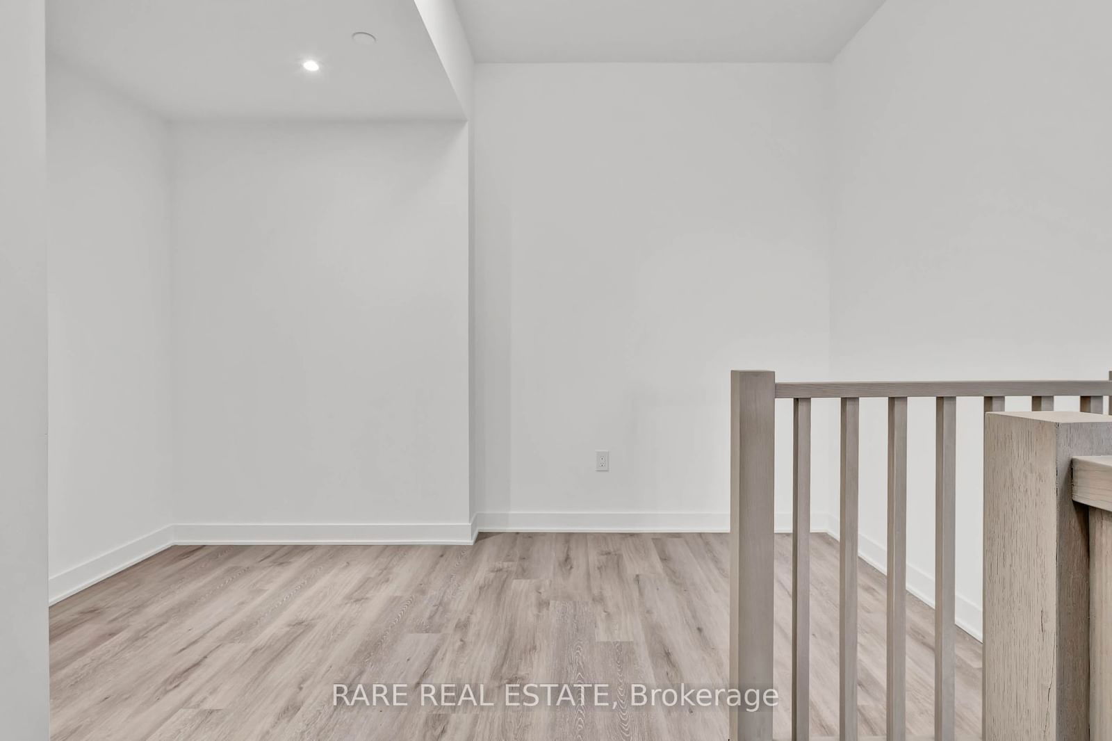 36 Zorra St, unit TH13 for rent