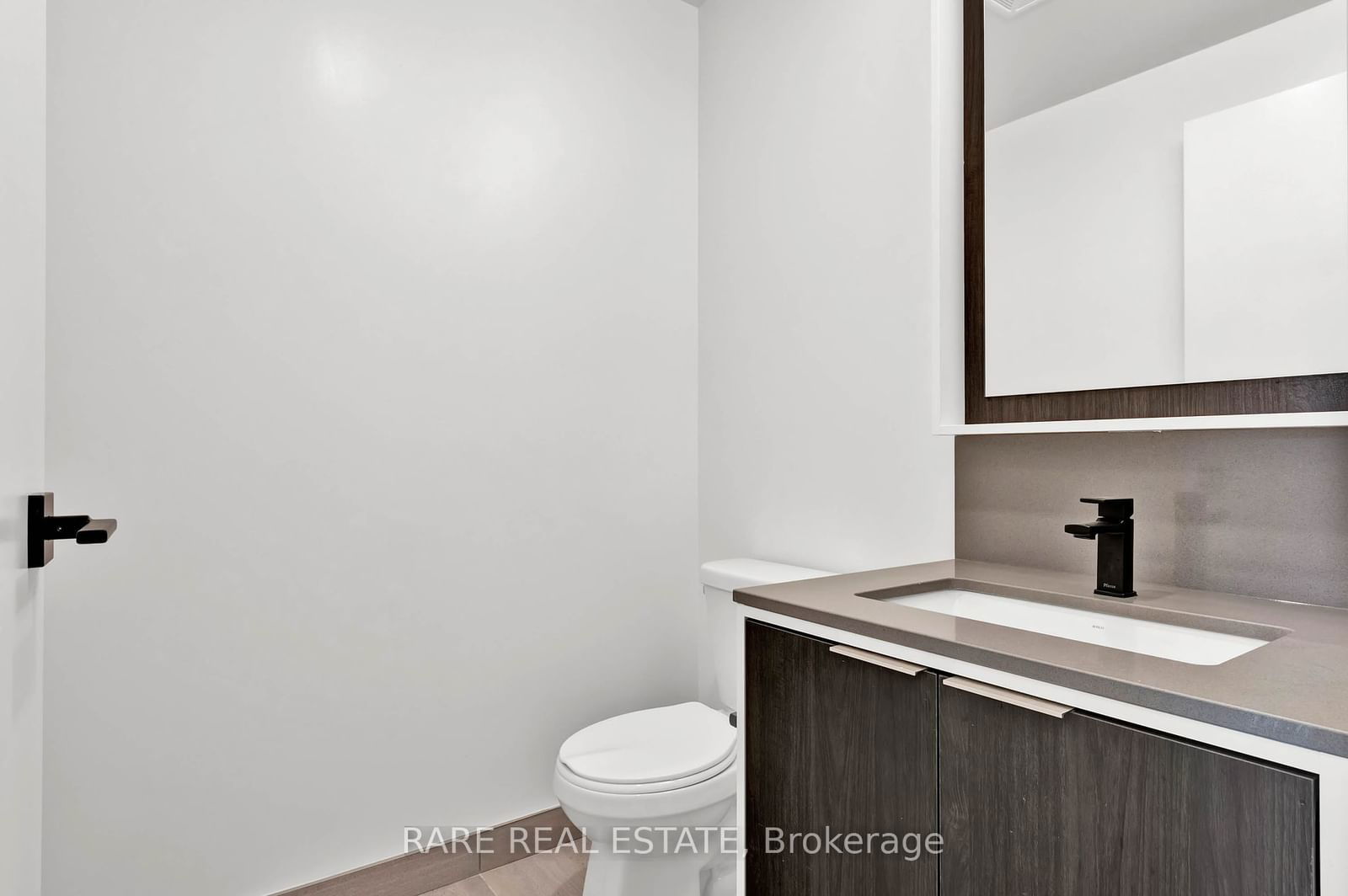 36 Zorra St, unit TH13 for rent