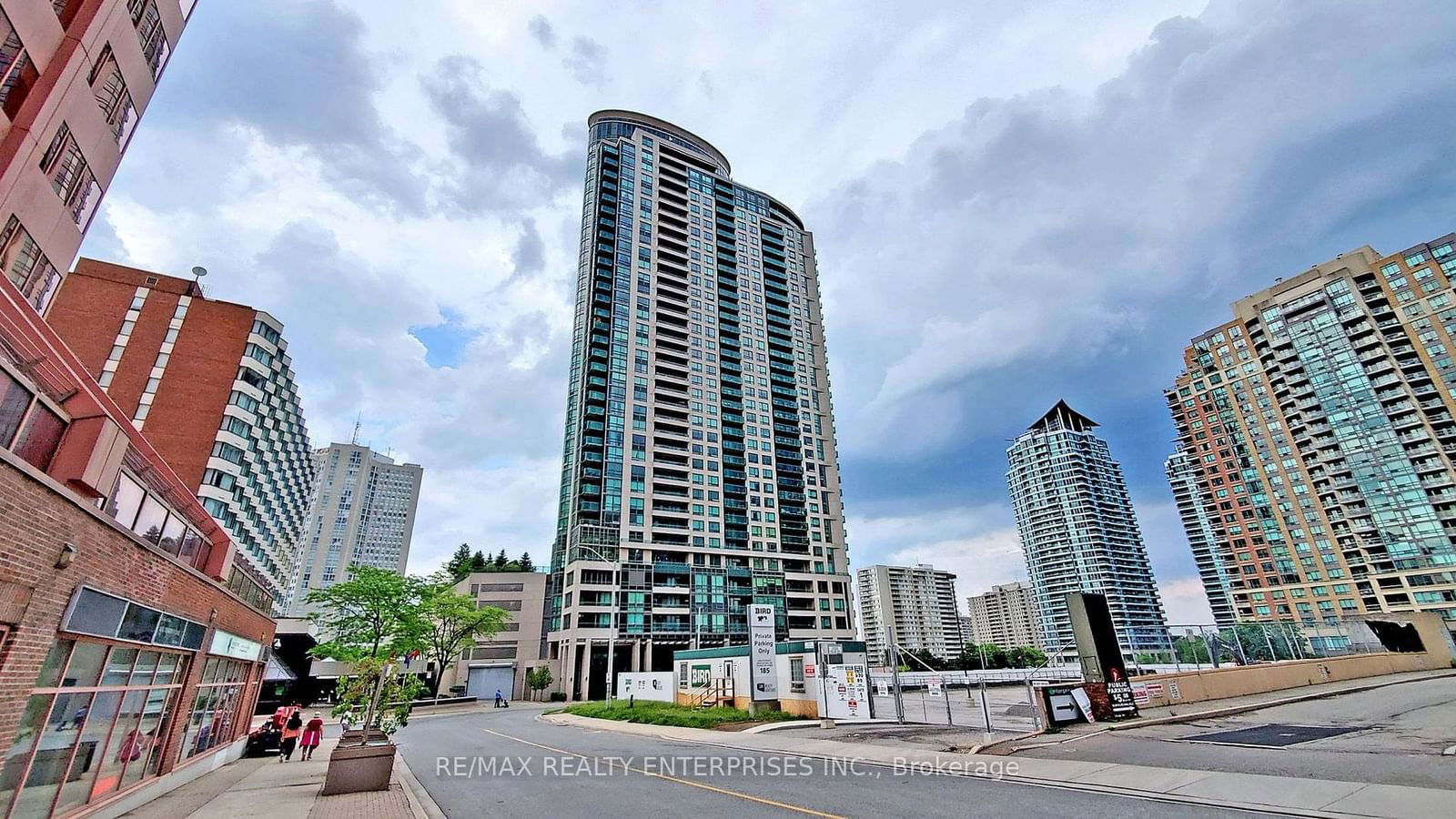 208 Enfield Pl, unit PH 209 for sale - image #1