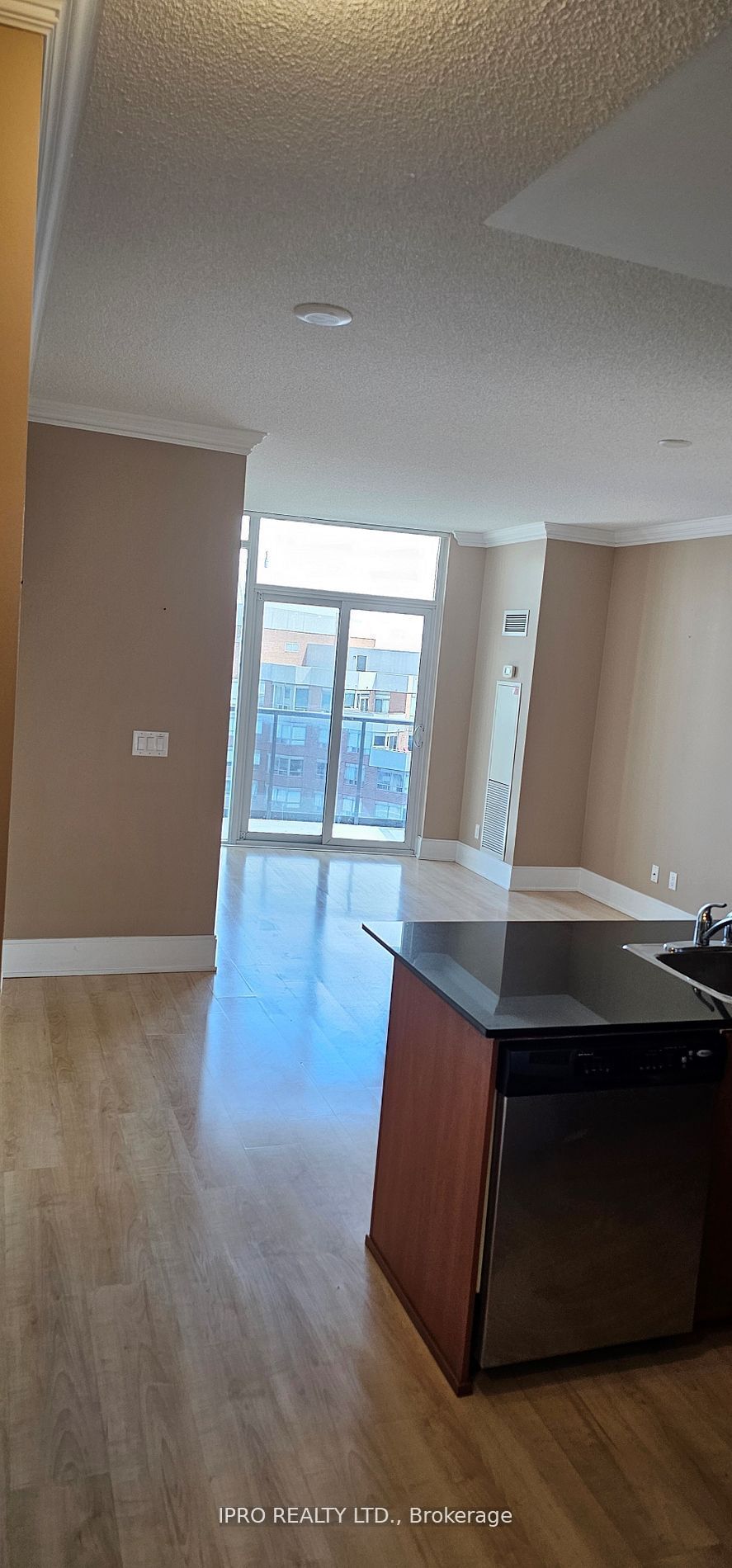 330 Burnhamthorpe Rd W, unit 2309 for rent