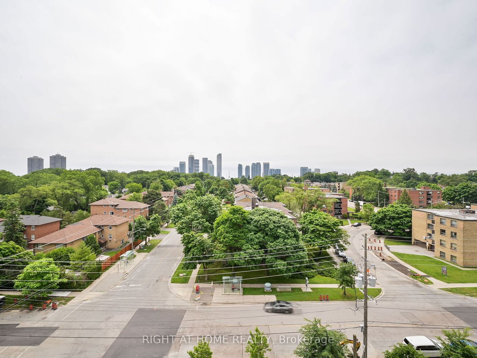 1 Neighbourhood Lane, unit 407 for sale - image #37