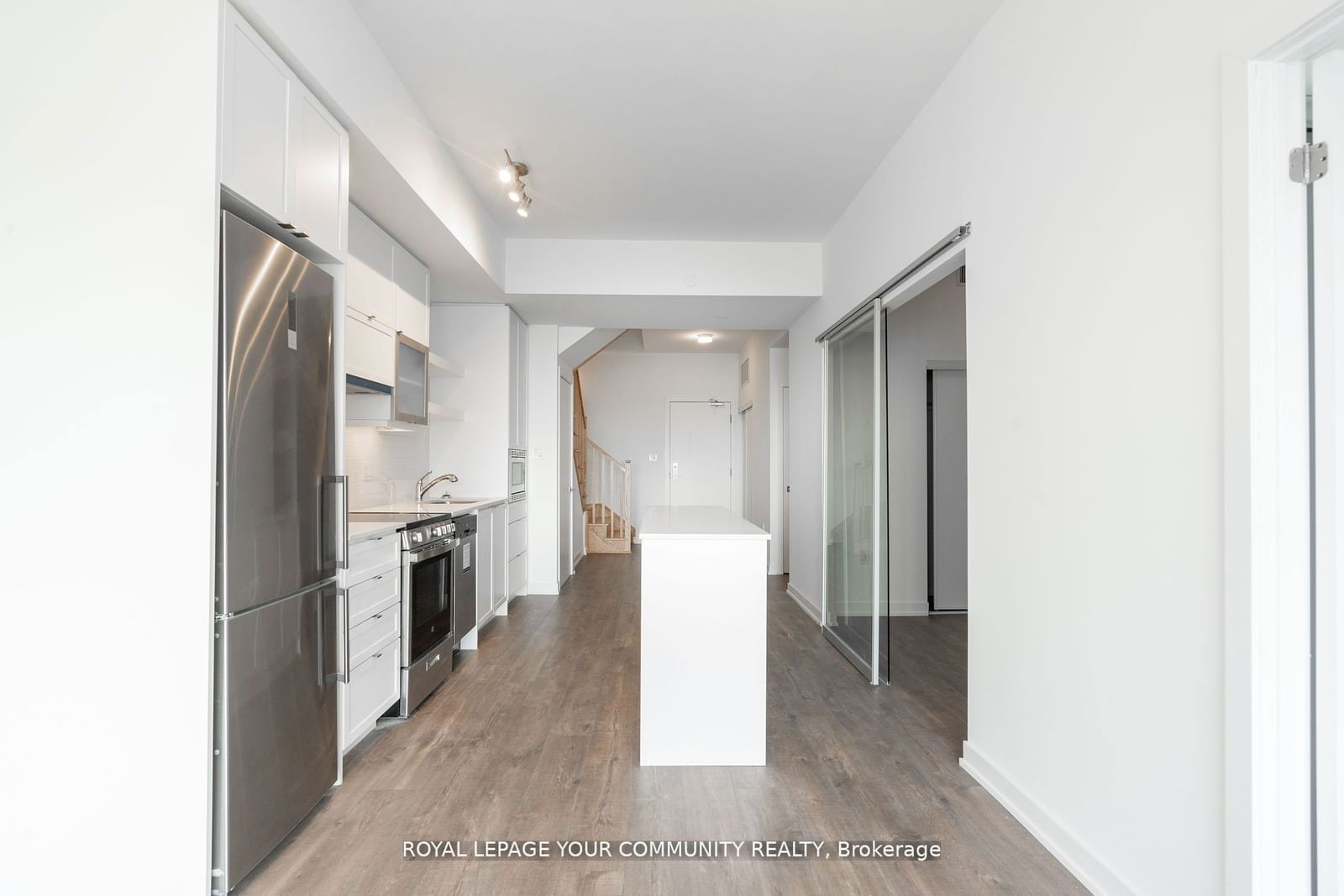 2433 Dufferin St, unit 803 for sale