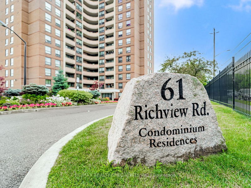 61 Richview Rd, unit 1403 for sale