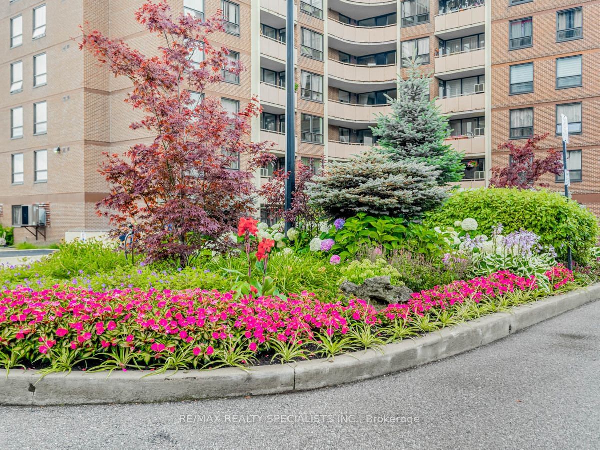 61 Richview Rd, unit 1403 for sale - image #2