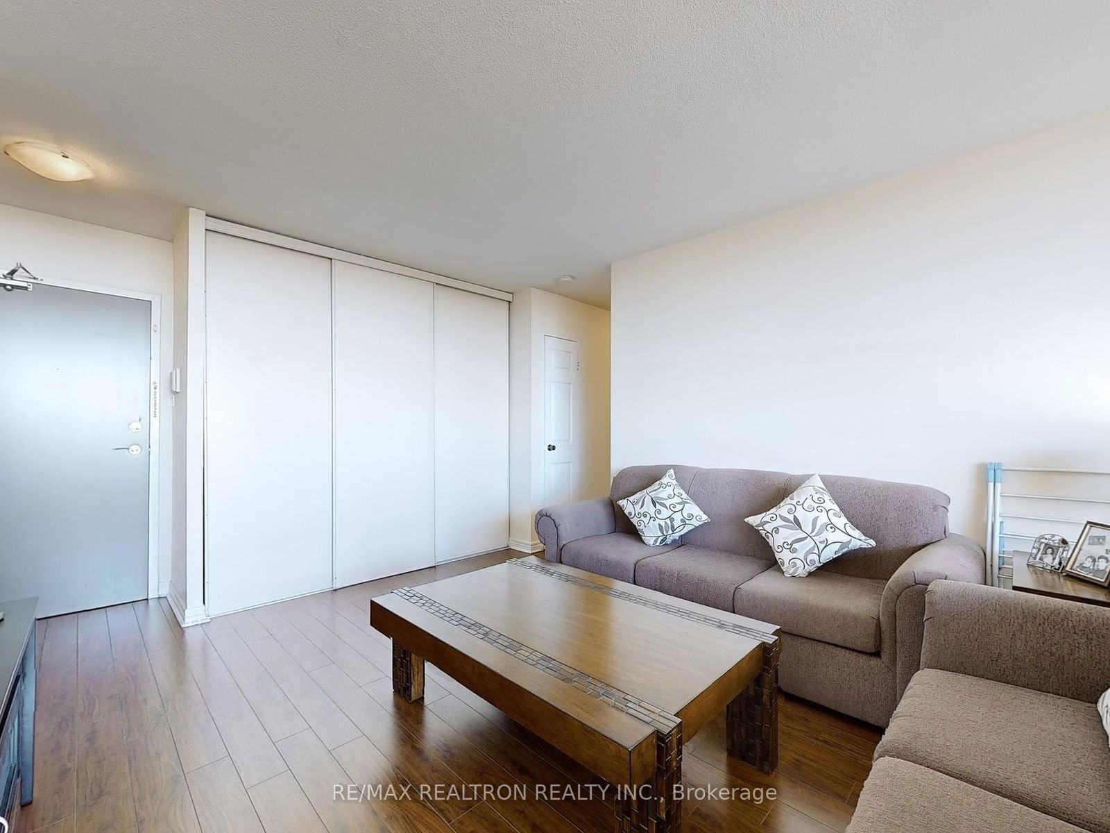 3390 Weston Rd, unit 1906 for sale - image #10