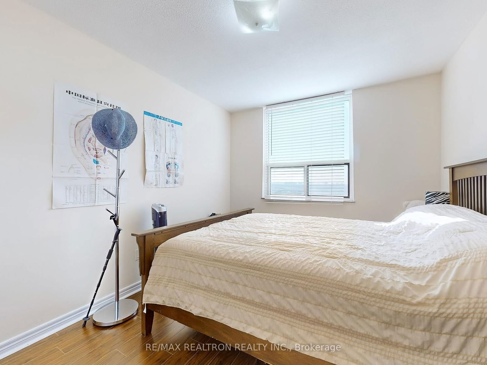 3390 Weston Rd, unit 1906 for sale - image #23