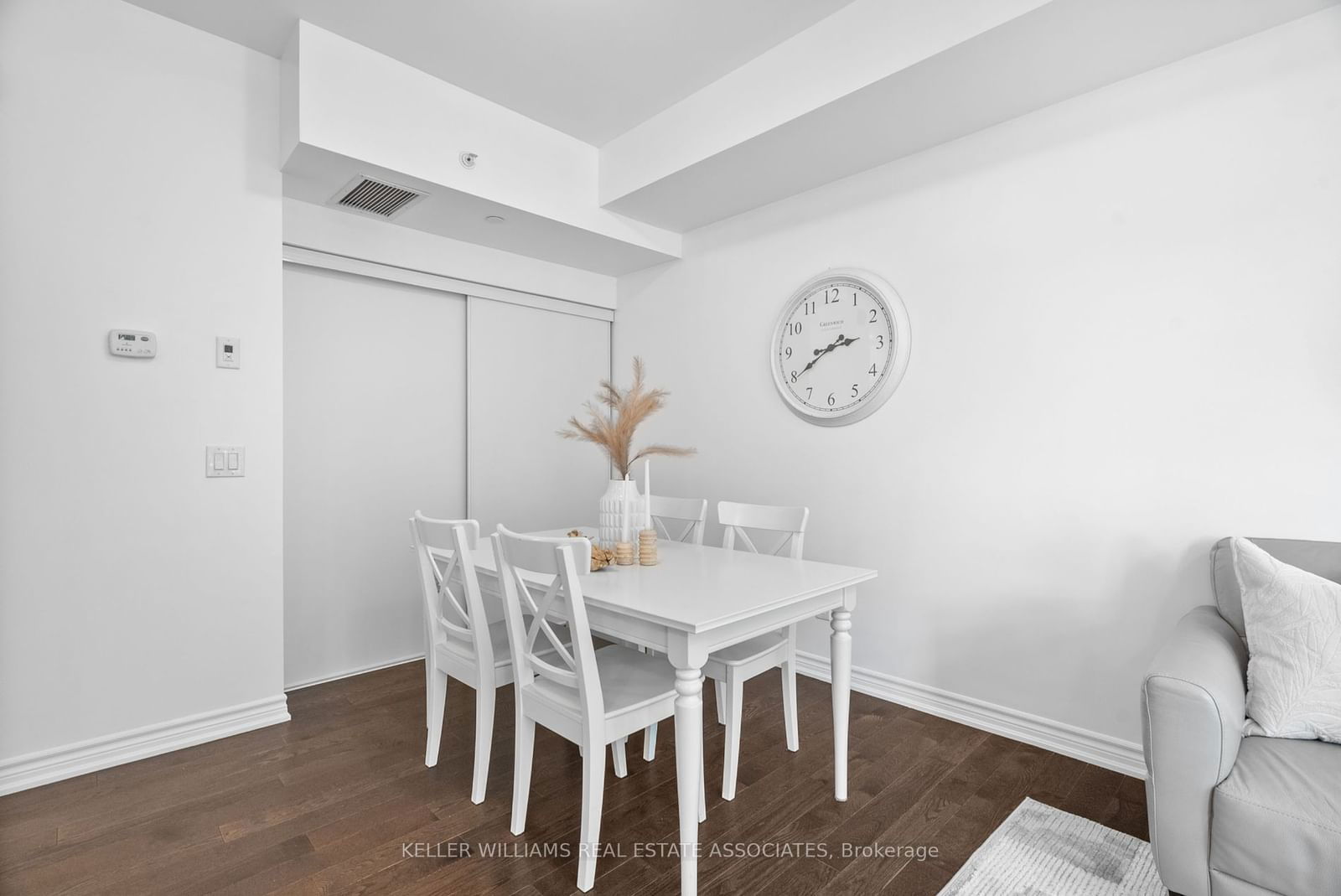 215 Broadway St, unit 307 for sale - image #18