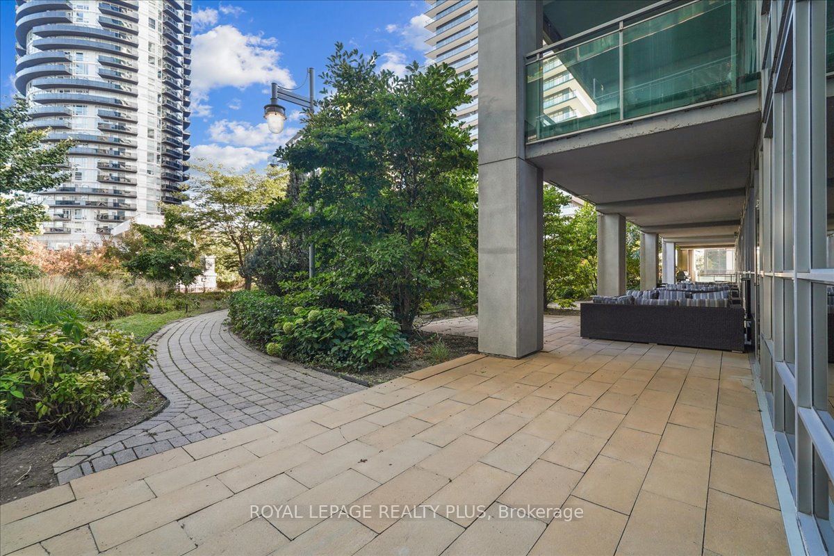 16 Brookers Lane, unit 1902 for sale - image #33