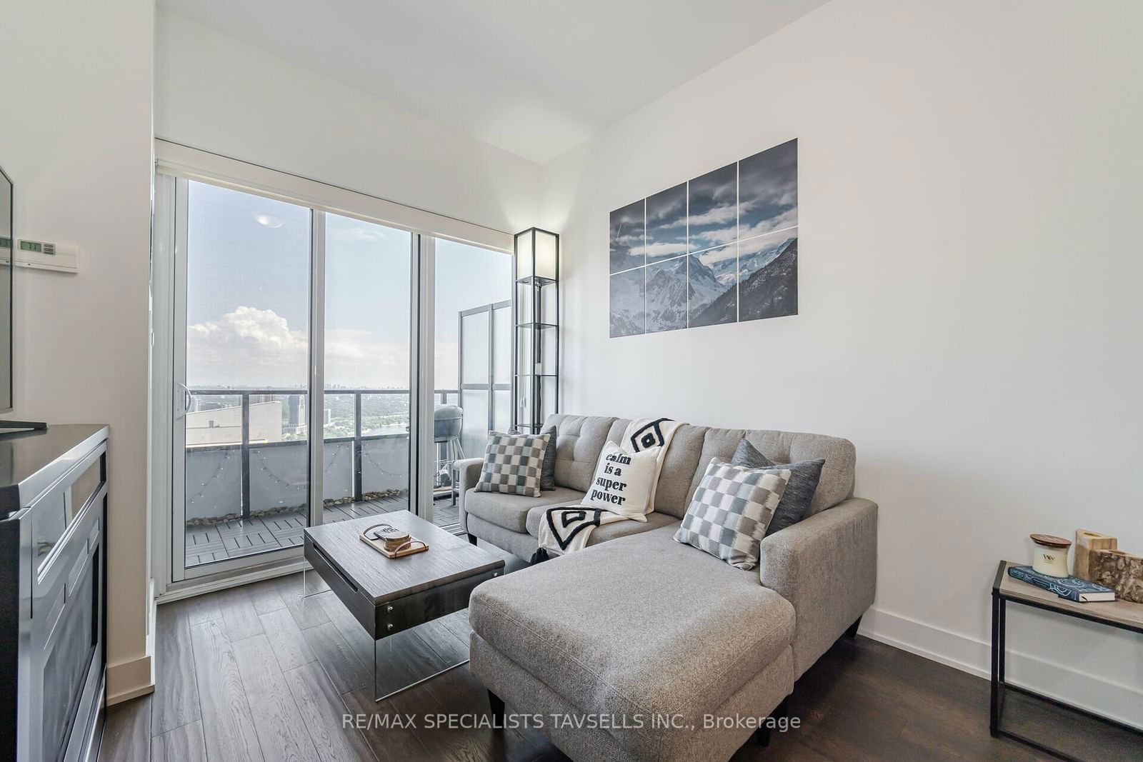 20 Shore Breeze Dr, unit 4405 for sale