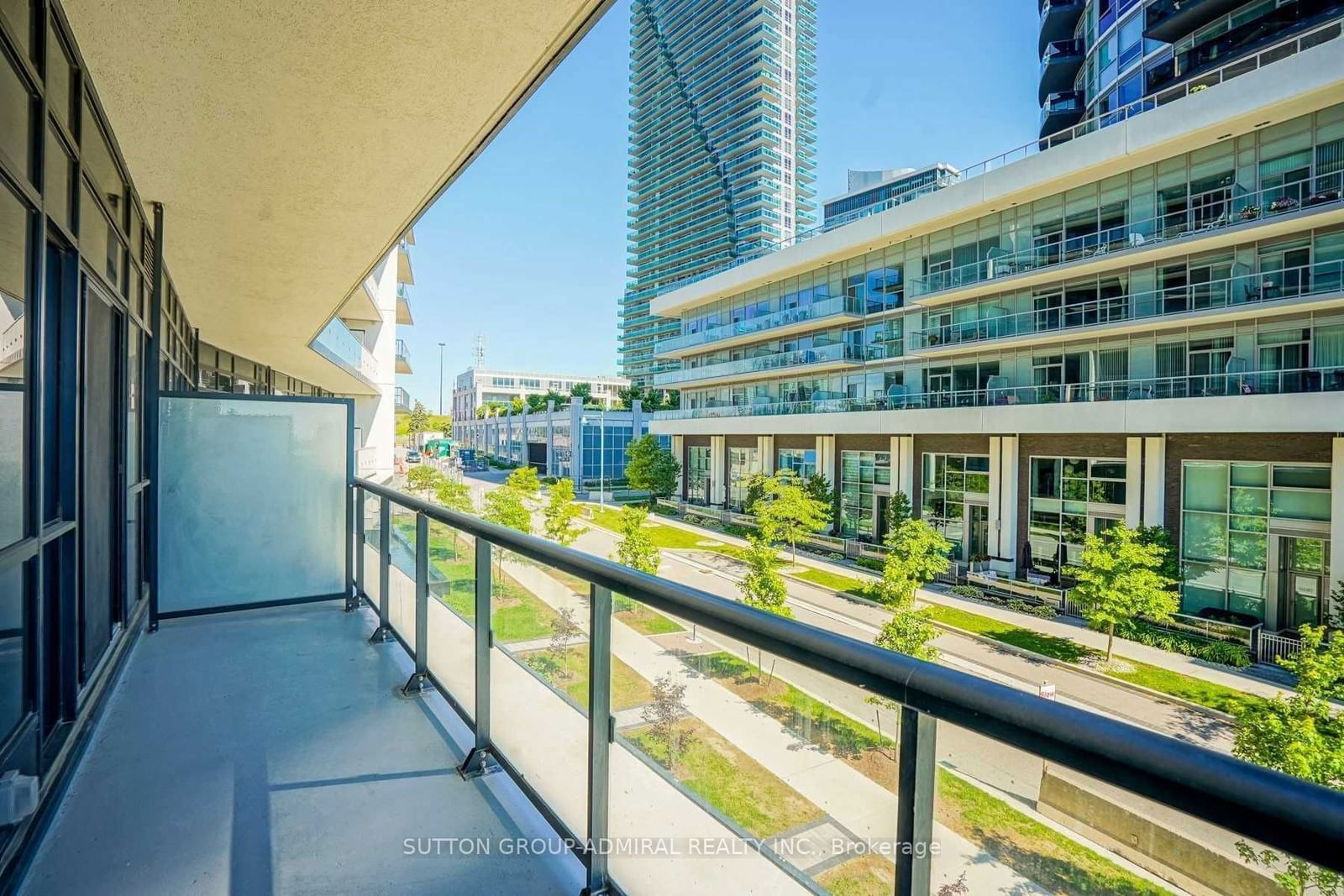 39 Annie Craig Dr, unit Th4 for sale - image #23